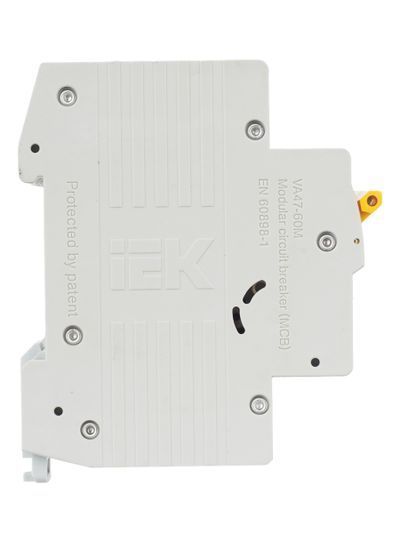 KARAT Автоматический выключатель ВА47-60M 4P C 25А 6кА IEK