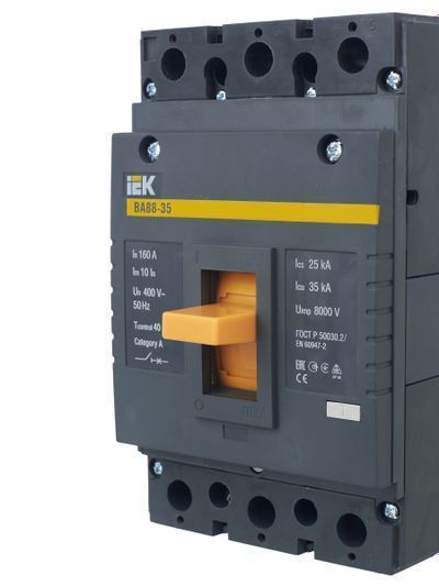 Выключатель автоматический ВА88-35 3Р 160А 35кА IEK